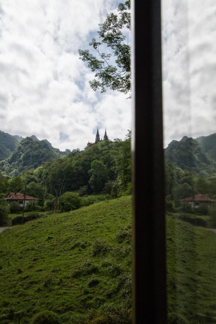Hotel El Repelao Covadonga Bagian luar foto