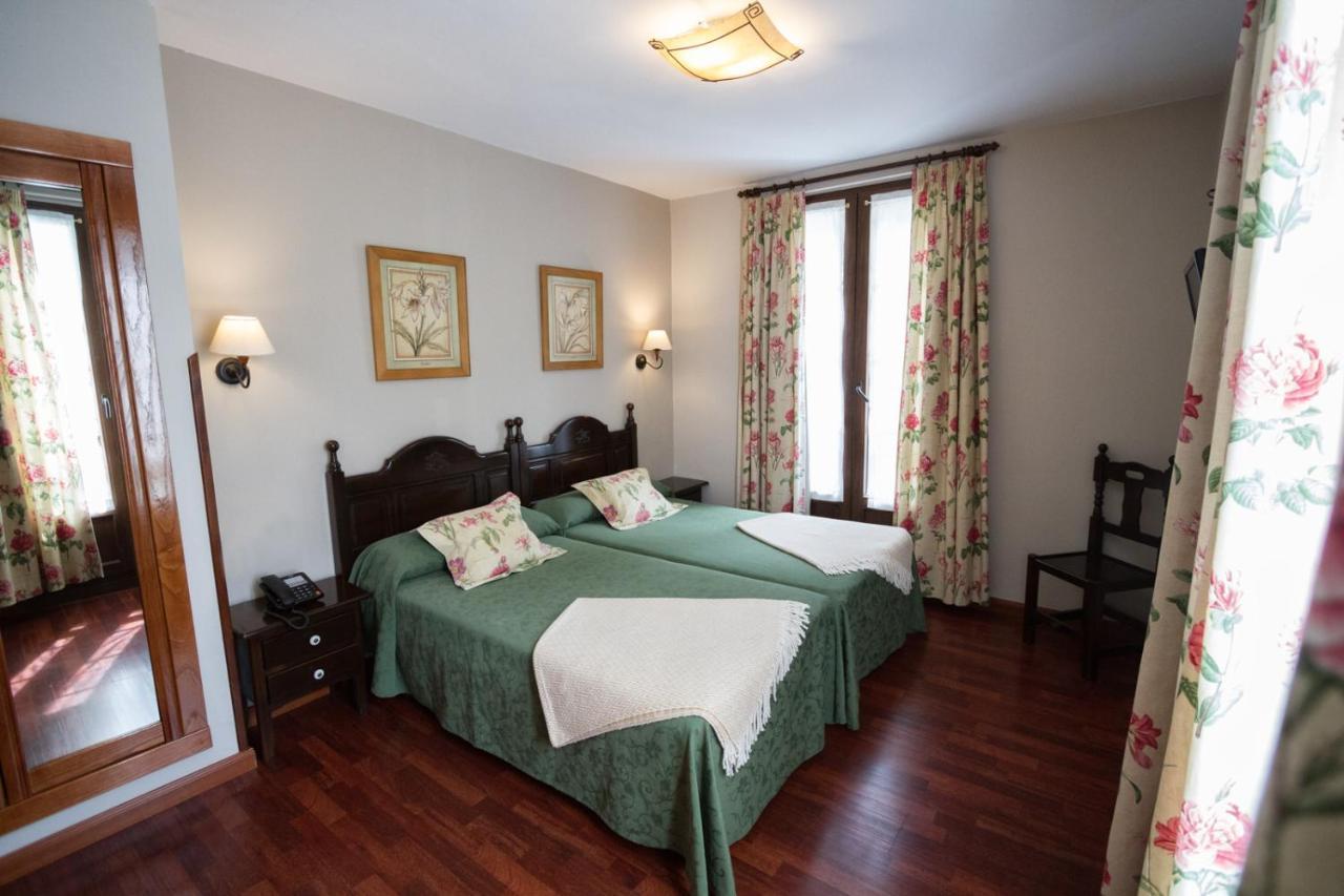 Hotel El Repelao Covadonga Bagian luar foto
